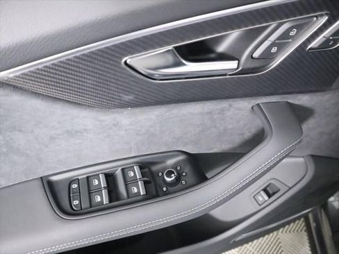 New 2025 Audi SQ7 Premium Plus image 25