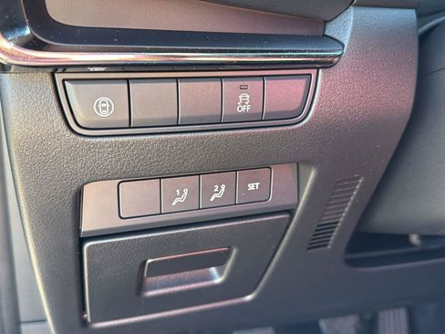 Used 2020 MAZDA MAZDA3 Premium Package image 7