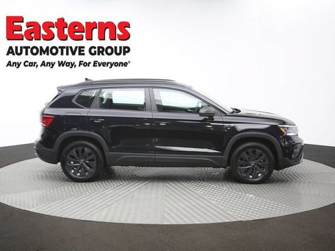Used 2022 Volkswagen Taos S AWD/4WD image 43