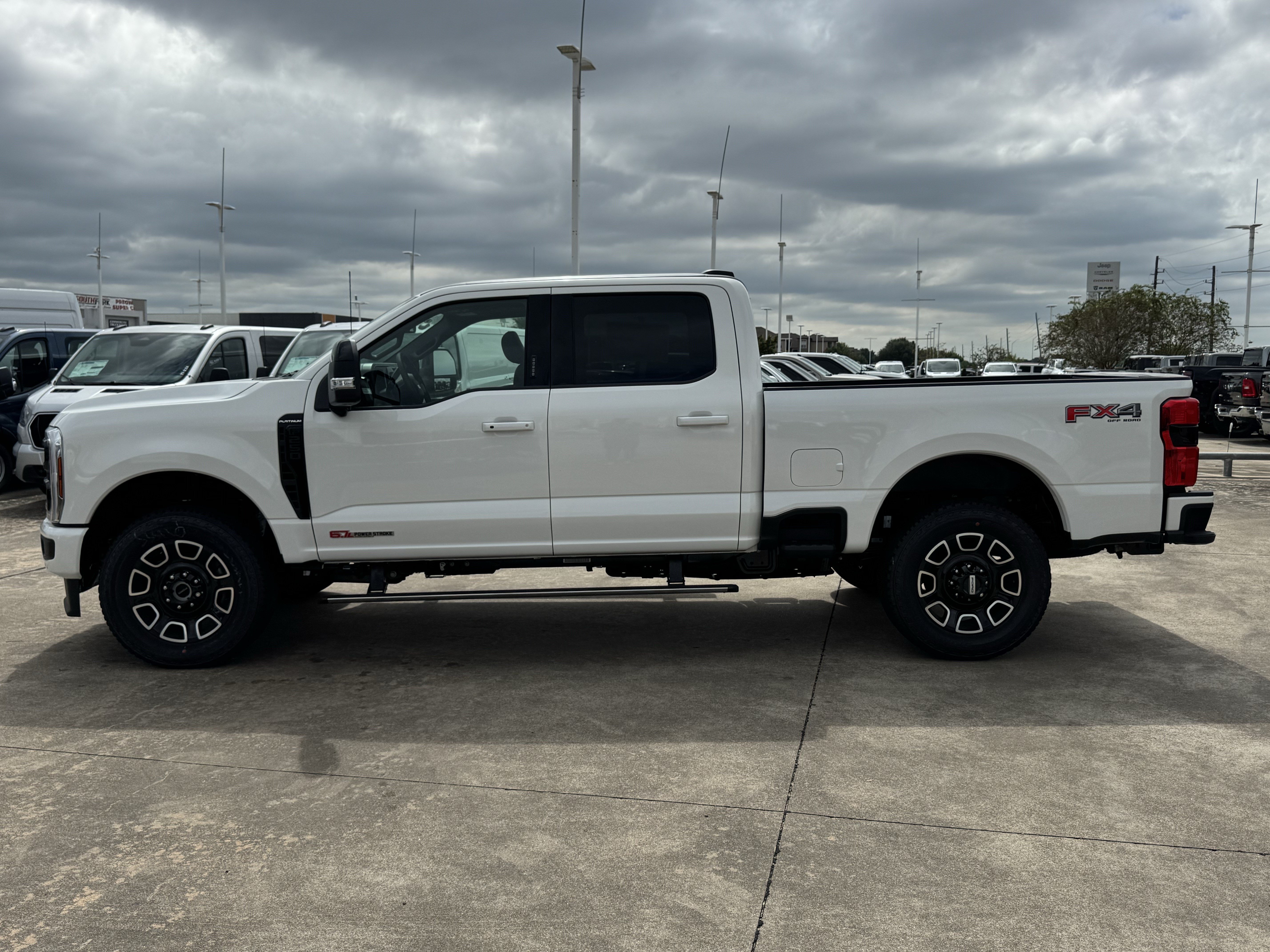 New 2026 Ford F250 Platinum AWD/4WD image 3