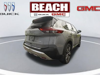 Used 2022 Nissan Rogue Platinum w/ Head-Up Display Package