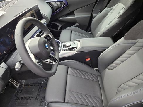Used 2025 BMW X3 xDrive30i w/ Premium Package AWD/4WD image 14