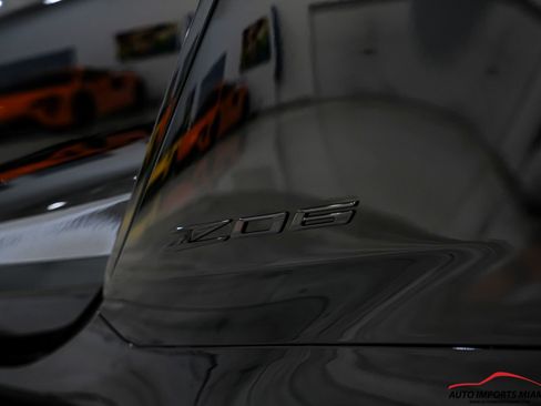 Used 2025 Chevrolet Corvette Z06 RWD image 16