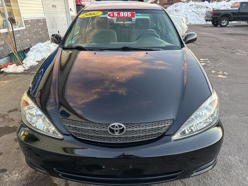 Used 2002 Toyota Camry LE image 6