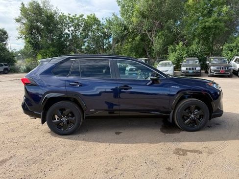 Used 2021 Toyota RAV4 XSE AWD/4WD image 7