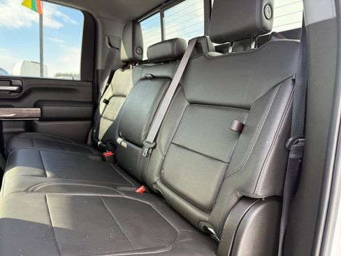 Used 2022 Chevrolet Silverado 2500 LTZ w/ Z71 Chrome Sport Edition image 18