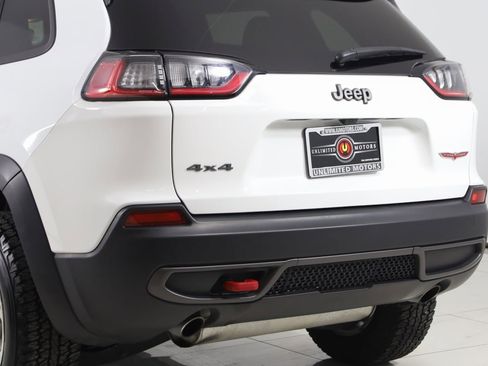 Used 2022 Jeep Cherokee Trailhawk w/ Comfort/Convenience Group image 22