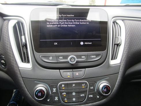 Used 2024 Chevrolet Malibu LT image 27