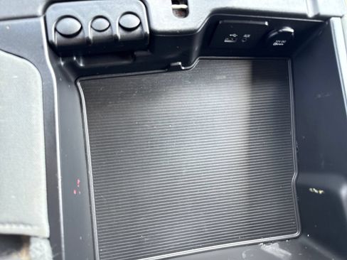 Used 2016 RAM 2500 SLT AWD/4WD image 26