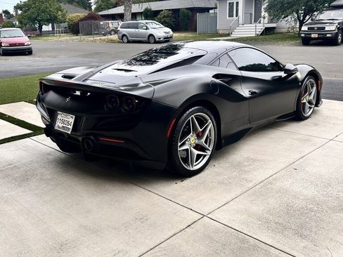 Used 2021 Ferrari F8 Tributo image 47