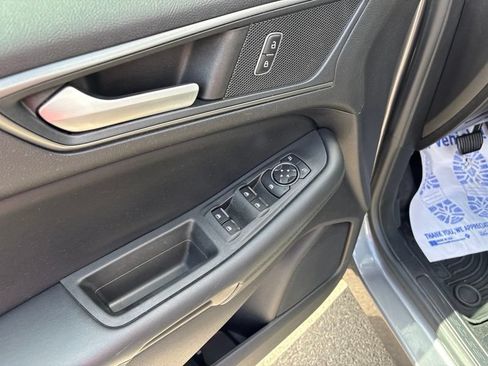 Used 2021 Ford Edge SE AWD/4WD image 20
