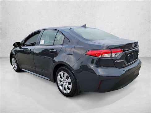 Used 2026 Toyota Corolla LE FWD image 7