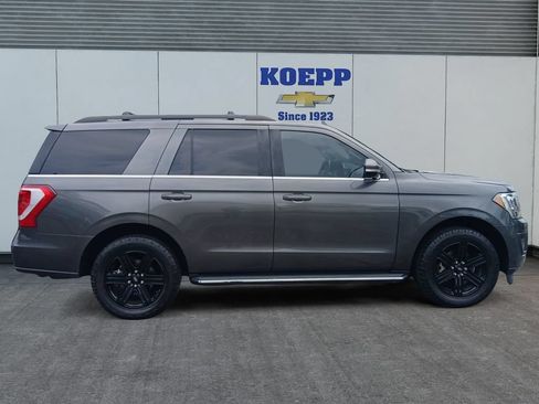 Used 2021 Ford Expedition XLT RWD image 6