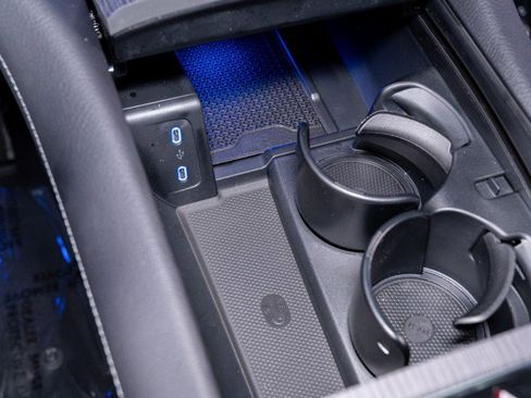 New 2026 Mercedes-Benz EQS 400 4MATIC SUV image 23