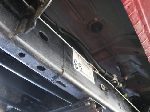 Used 2006 Chevrolet Silverado 2500 LT w/ Heavy-Duty Power Package image 35