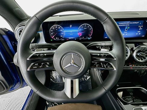 Certified 2024 Mercedes-Benz CLA 250 4MATIC image 11