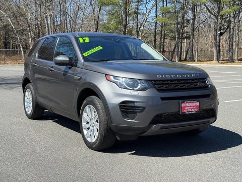 Used 2017 Land Rover Discovery Sport SE AWD/4WD image 3