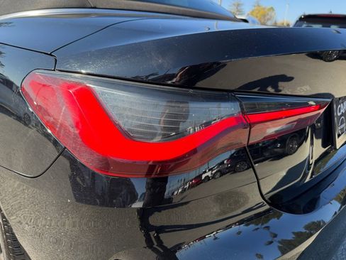 Used 2024 BMW 430i Convertible image 33
