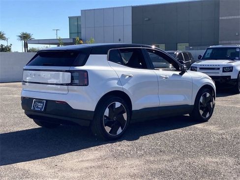 New 2026 Volvo EX30 Plus image 7