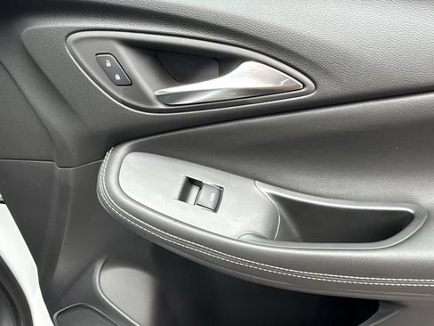 New 2026 Buick Encore GX Preferred w/ Comfort Package FWD image 28