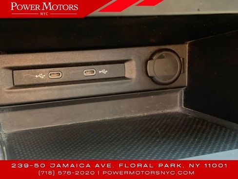 Used 2022 Volkswagen Taos S image 32