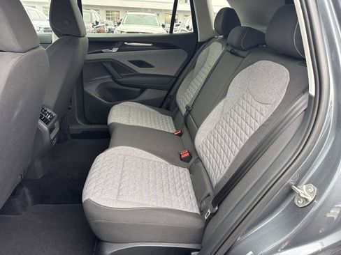 Certified 2025 Volkswagen Tiguan S image 14