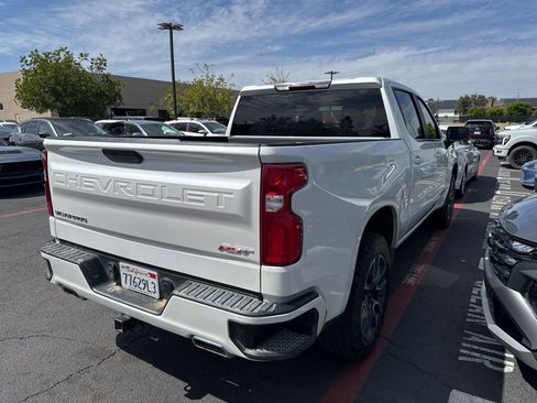 Used 2022 Chevrolet Silverado 1500 RST image 3
