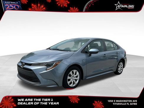 Used 2024 Toyota Corolla LE FWD image 1