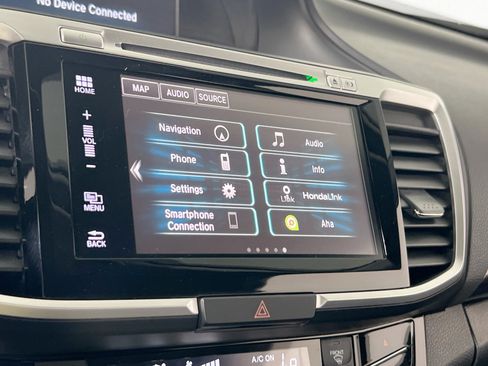 Used 2016 Honda Accord EX-L image 15