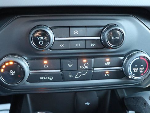 Used 2022 Ford Bronco Big Bend AWD/4WD image 34