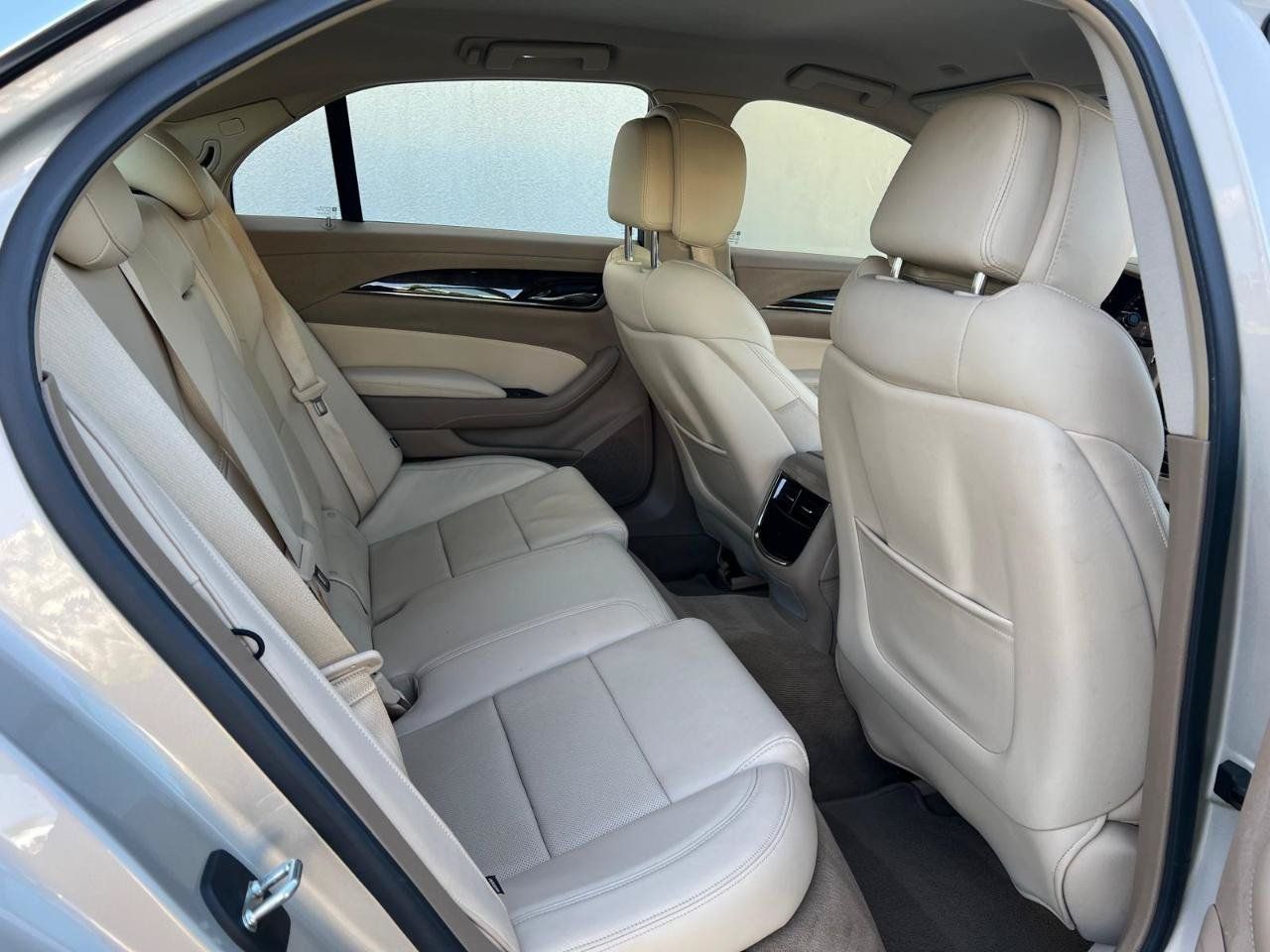 Used 2014 Cadillac CTS Luxury RWD image 27