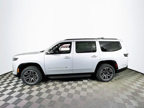 New 2026 Jeep Grand Wagoneer 4WD w/ Premium Group I image 4