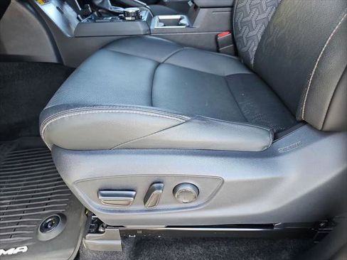 Certified 2025 Toyota Tacoma Limited AWD/4WD image 17