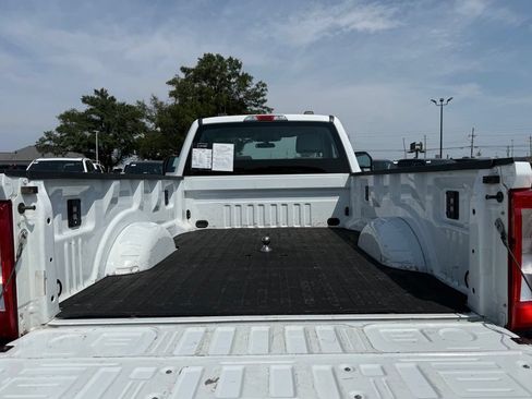 Used 2024 Ford F250 XL w/ XL Chrome Package AWD/4WD image 7