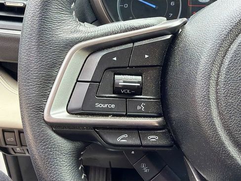 Used 2019 Subaru Ascent Limited w/ Popular Package #3 AWD/4WD image 12