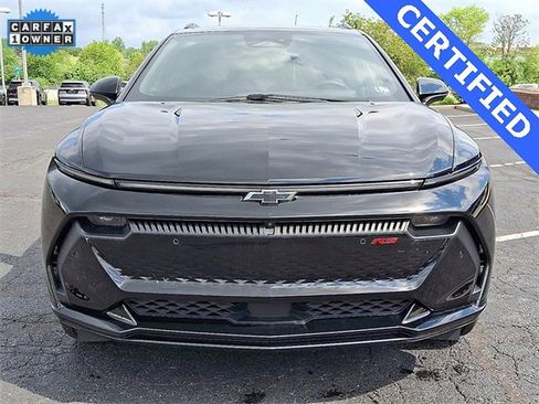 Certified 2024 Chevrolet Equinox EV RS image 2