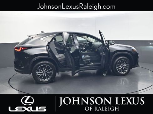 New 2026 Lexus NX 350h FWD image 32