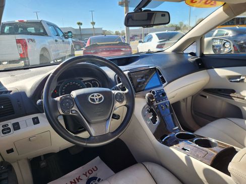 Used 2013 Toyota Venza Limited w/ Tow Prep Pkg image 15