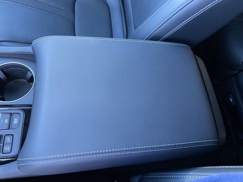 Used 2025 Honda Pilot EX-L image 38