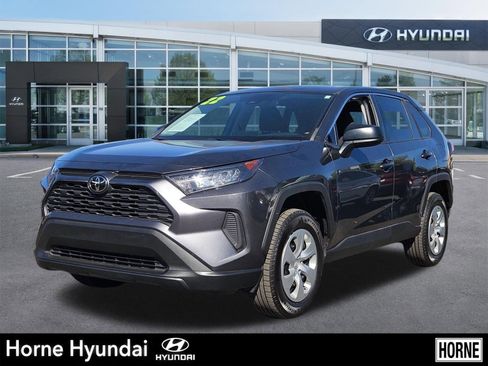 Used 2022 Toyota RAV4 LE w/ Carpet Mat Package (TMS) image 1