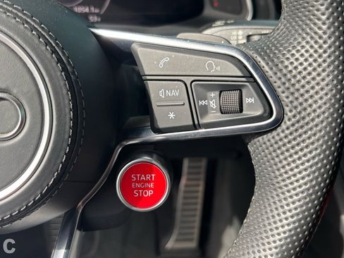 Used 2020 Audi R8 V10 image 17