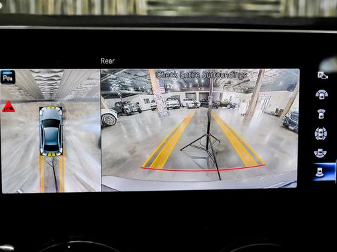 Used 2019 Mercedes-Benz A 220 w/ Driver Assistance Package image 29