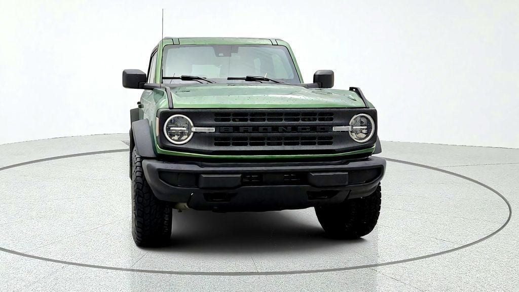Used 2023 Ford Bronco 4-Door w/ Sasquatch Package AWD/4WD image 2