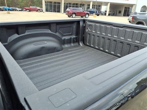 Used 2024 RAM 1500 Laramie image 16