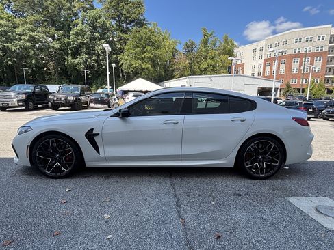 Used 2025 BMW M8 Competition AWD/4WD image 2