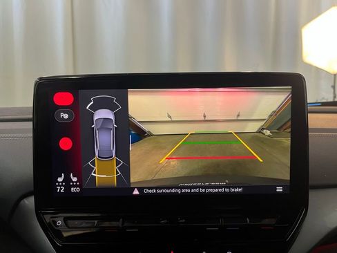 Used 2023 Volkswagen ID.4 Pro S image 16