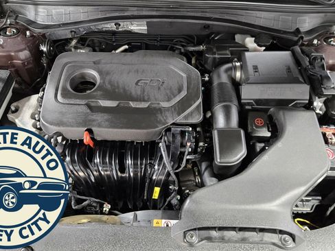 Used 2018 Kia Optima EX w/ Premium Package image 37