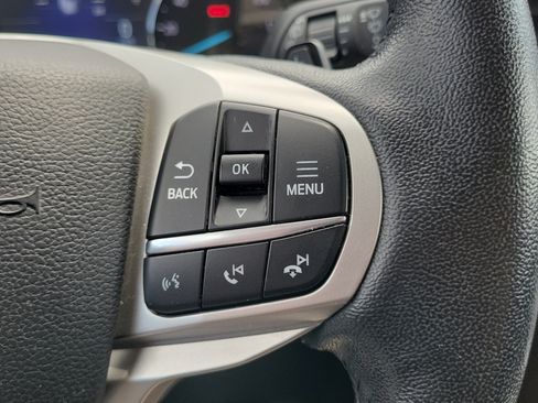 Used 2020 Ford Explorer XLT RWD image 24