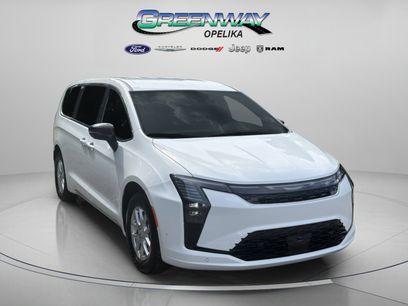 New 2027 Chrysler Pacifica Select