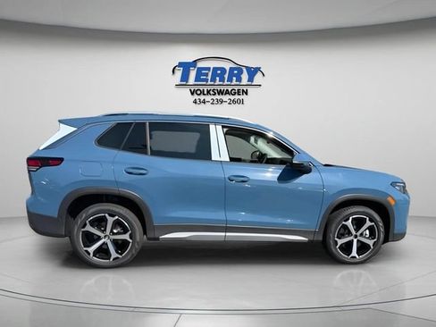 New 2026 Volkswagen Tiguan SE AWD/4WD image 1